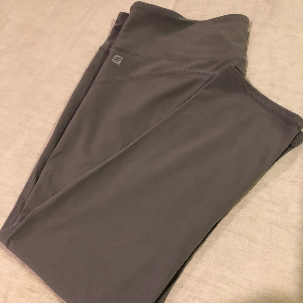 Fabletics Mid-Rise Pureluxe Capri Leggings